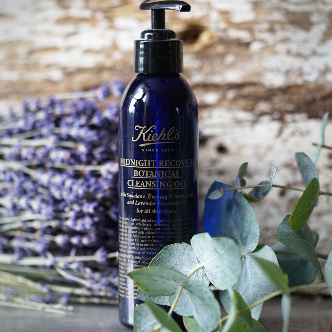 midnight recovery cleansing oil
