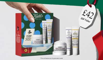 Hydrating Holiday Hits" skincare gift set on a green background, featuring Ultra Facial Cream and Creamy Eye Treatment with Avocado in festive packaging.​